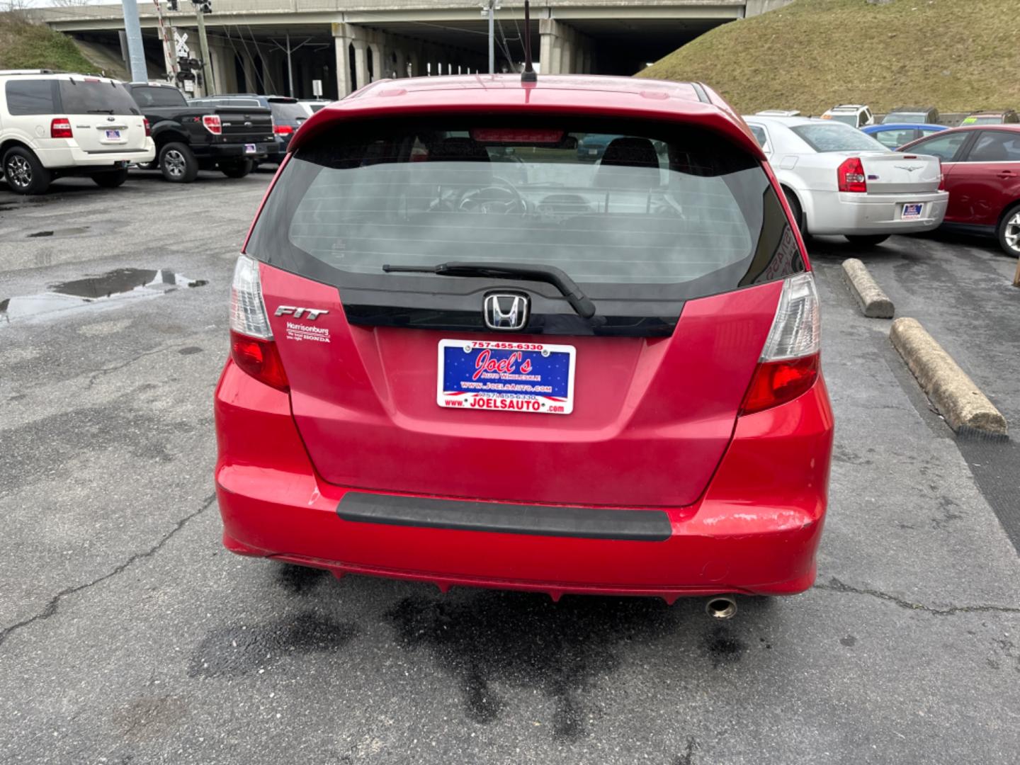 2009 Red Honda Fit (JHMGE88419S) , located at 5700 Curlew Drive, Norfolk, VA, 23502, (757) 455-6330, 36.841885, -76.209412 - Photo#4